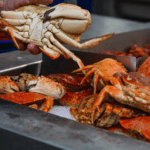 ¿Por qué los cangrejos se cocinan vivos?