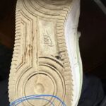 ¿Por qué mis zapatos se desgastan del talón?